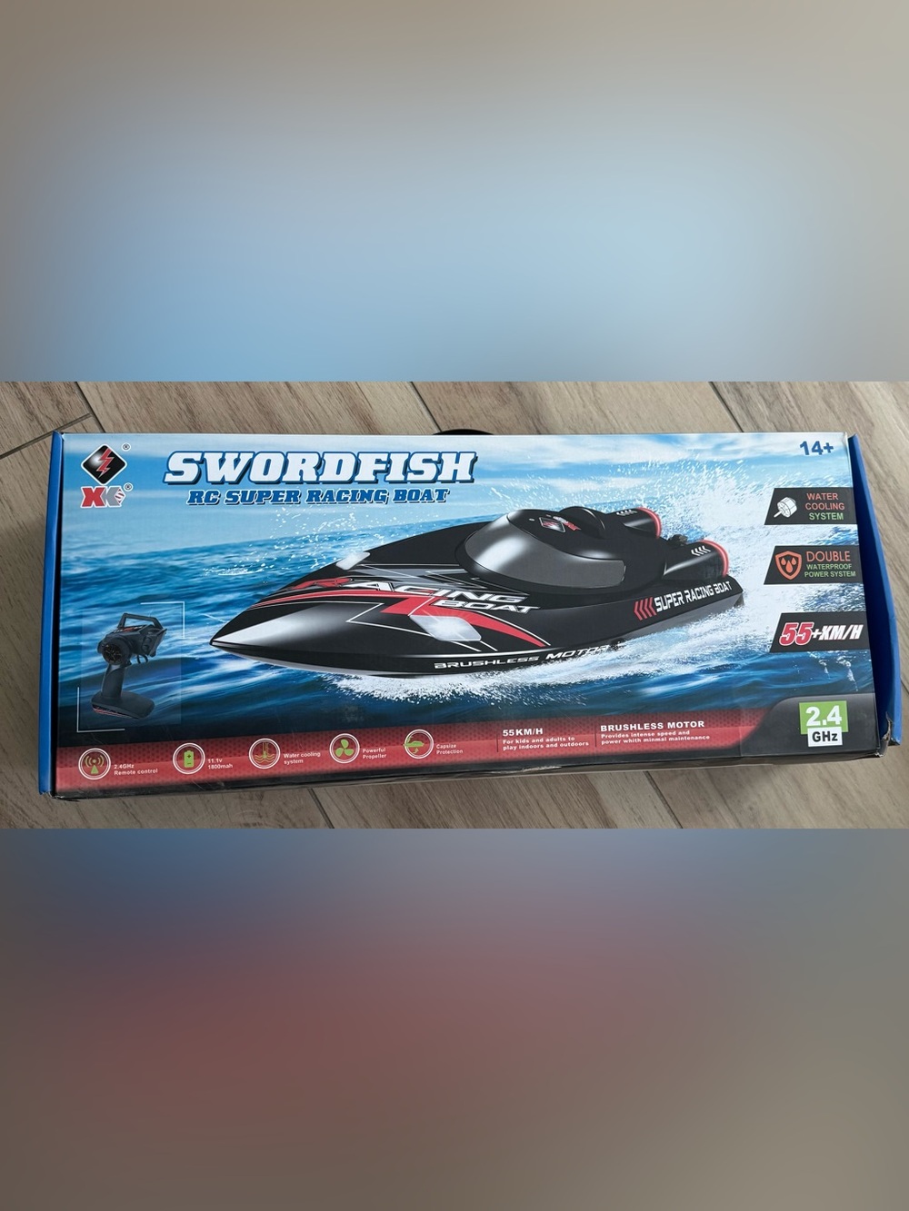 XK Swordfish RC Super Racing Boat in black NEW IN BOX